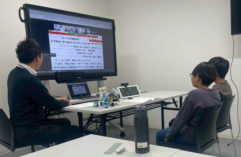 STEAMキャンプ活動の様子 3